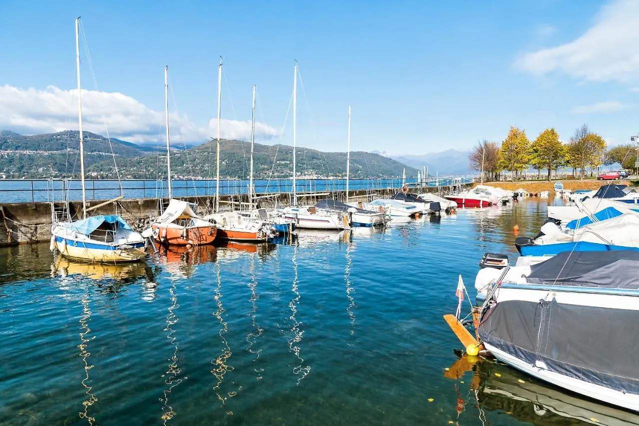 Apartment Residenza Ludovica By The Lake Angera